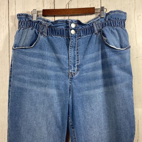 Forever 21 Womens Paperbag Waist Mom Jeans - Picture 2 of 15